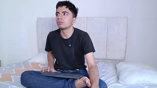 Онлайн чат XXX manuel_oa