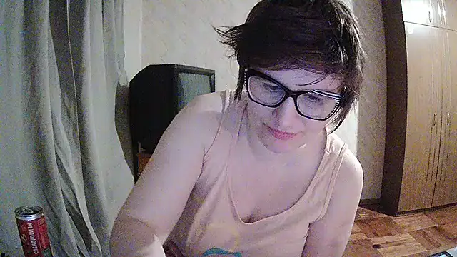 XXX chat uživo modela Jolinaha