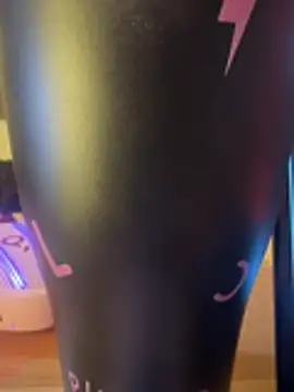 __W_indyyy__ Chat XXX in diretta