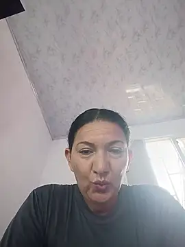 Serenity_Lux Chat XXX in diretta