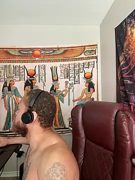 Fathero1time Adlı Modelin Canlı XXX Sohbeti