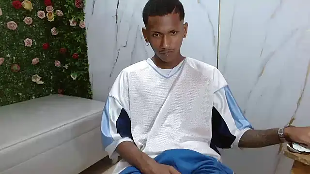 Chat XXX ao vivo de ManSant