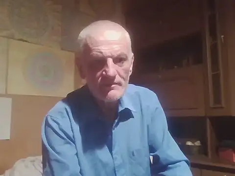 Živý XXX chat 1973teacher