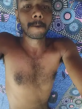 צ'אט XXX בשידור חי של daddyishere-19