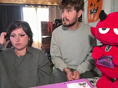 SierraxRuben26 Adlı Modelin Canlı XXX Sohbeti