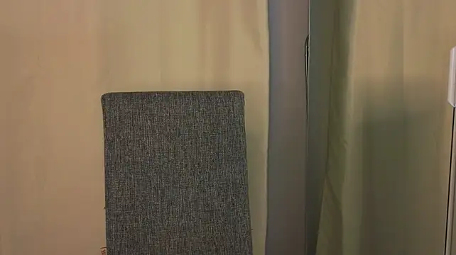 Chat +18 de LillianBeaumont ao vivo
