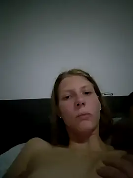 Pokazy przed kamerką – carriemausi