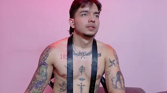 Czat XXX na żywo – AliceandMax