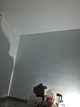 florin421 Adlı Modelin Canlı XXX Sohbeti