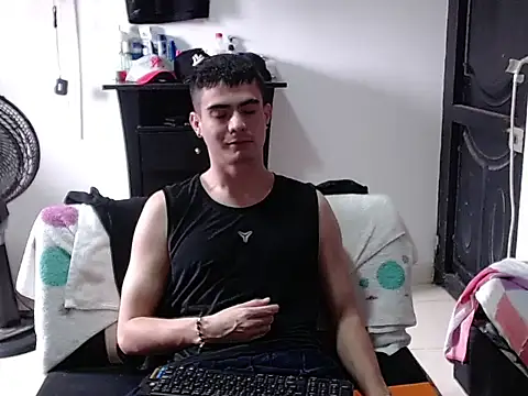 Zac_Efront Live XXX-Chat