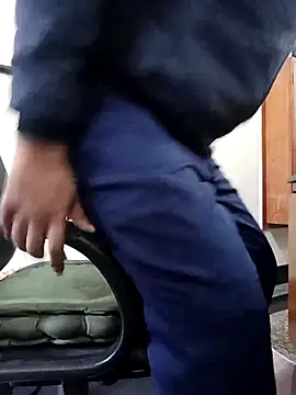 morenogostoso29 Adlı Modelin Canlı XXX Sohbeti