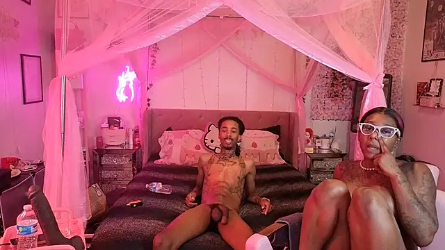 Sembang XXX Secara Langsung VixenCapri