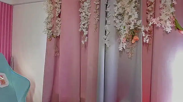 Mia_Jansen Adlı Modelin Web Kamerası Şovu
