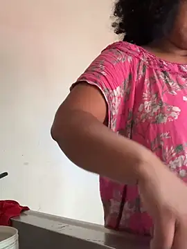 צ'אט XXX בשידור חי של Rizos_hot_official