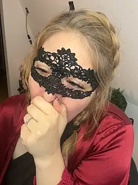 -CurvySecret- Webcam-Show