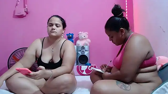Chatroom XXX en direct de brunnette_hot