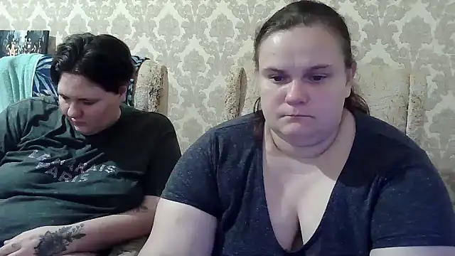 EmmaXKristall's Live XXX Chat