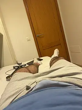 Yannick04's Live XXX Chat
