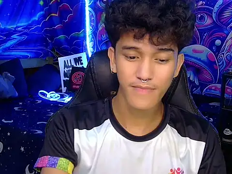hugekenbigcock Obrolan Langsung XXX