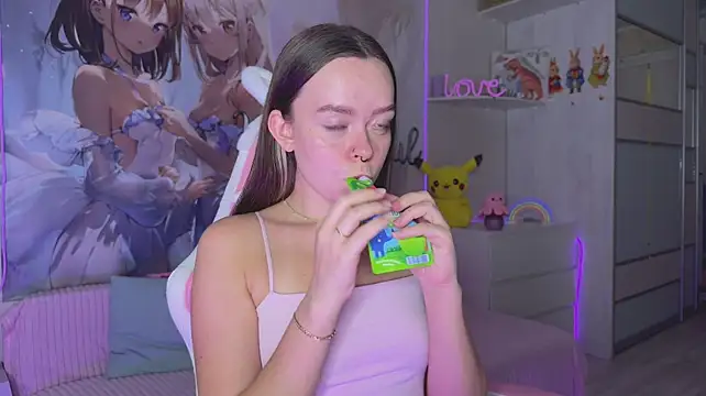 CheekySashaCharmn Live XXX chat