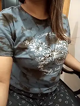Tanha18 Chat XXX in diretta