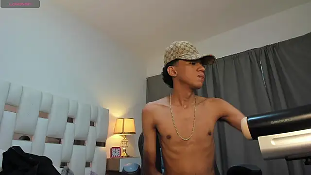 Chatroom XXX en direct de damian_mendez441