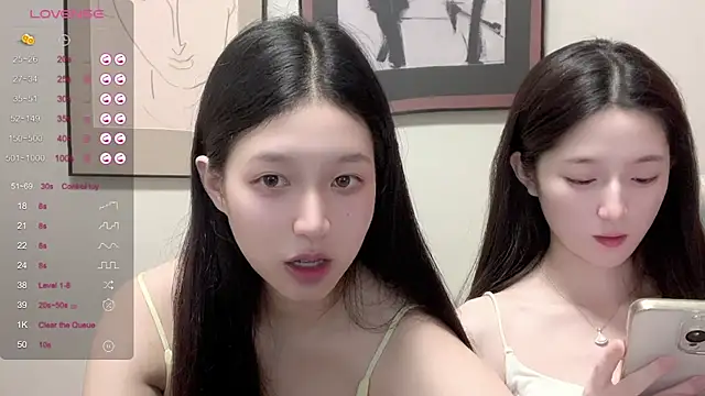 You--You Chat XXX in diretta