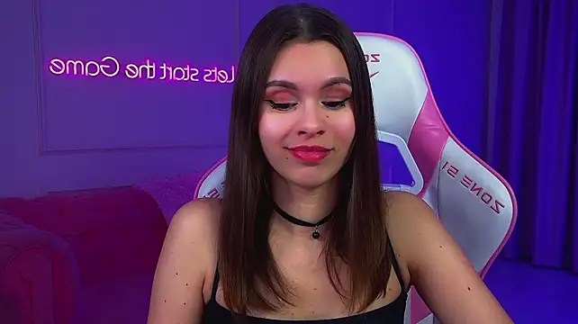 XXX chat uživo modela PollyLanders