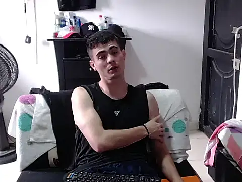 Chat +18 de Zac_Efront ao vivo