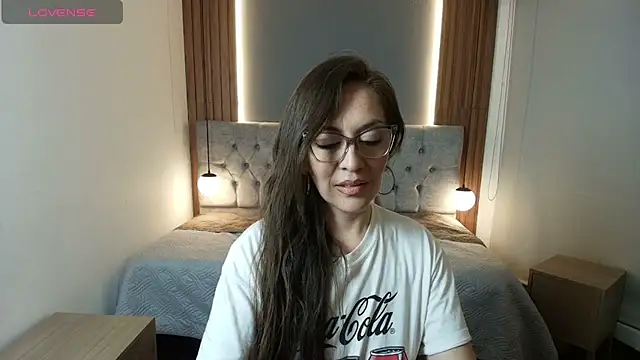 VictoriaLuxee_ লাইভ XXX চ্যাট
