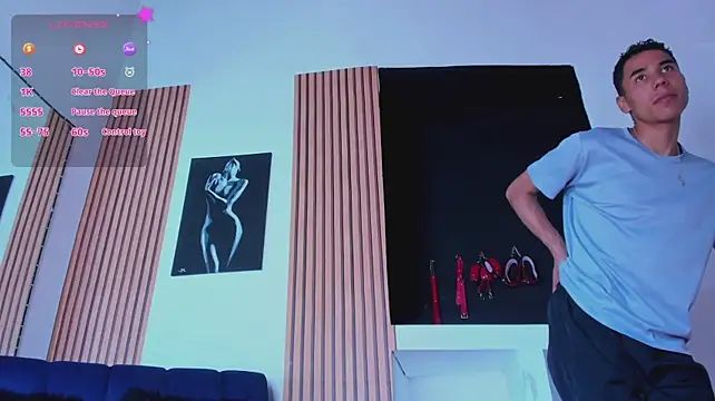 XXX chat uživo modela ThiagoSexy005