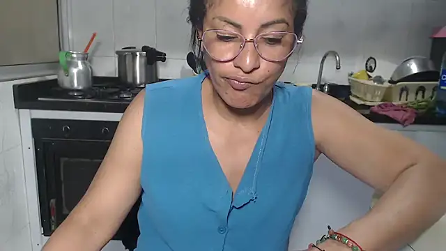 Chat XXX en directo de kateleyagrey