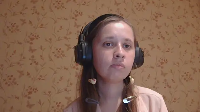 PhoebeGiannetti Chat XXX live