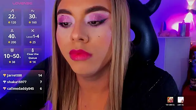 XXX chat uživo modela Emili_Roux