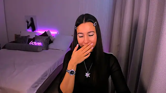 GabrielleEvy Chat XXX in diretta
