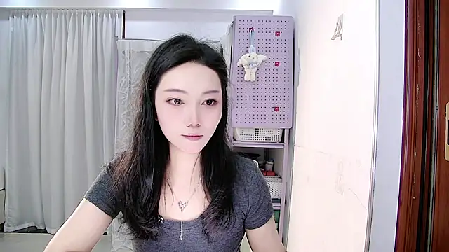 Eunice-3 Chat XXX in diretta