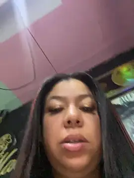 ELVENDIYSUMUJER – webcam-show