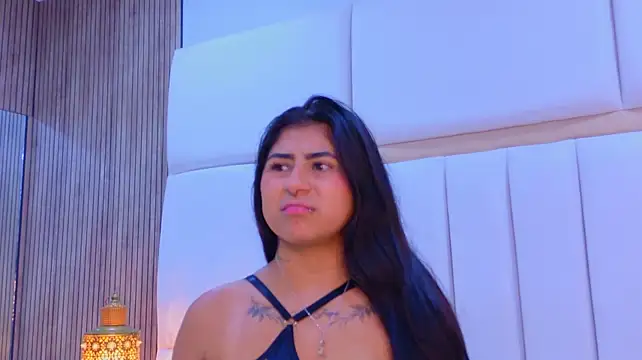 ScarletJons – Naživo XXX chat