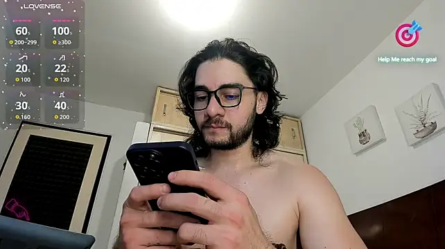 Eyvanhot Show in webcam