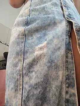 Florxxx9 라이브 XXX 채팅