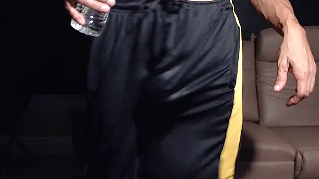 Chat XXX en directo de ThickD2C