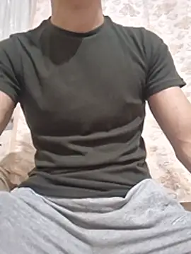 צ'אט XXX בשידור חי של Krm34x
