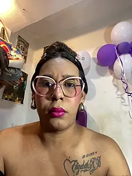 GoddessAlix's Live XXX Chat