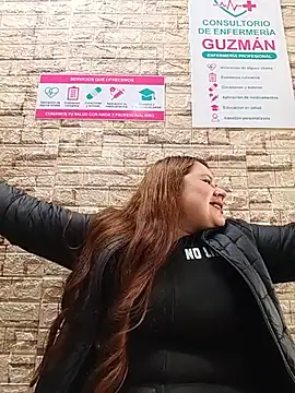 VANESSA__28 라이브 XXX 채팅