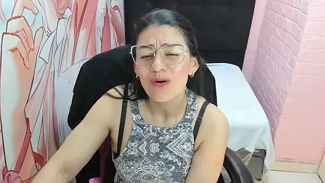 AllysonMilf69 Live XXX Chat