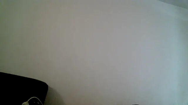 SexyB214 Adlı Modelin Canlı XXX Sohbeti