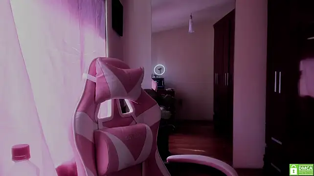 XXX chat uživo modela wishm3