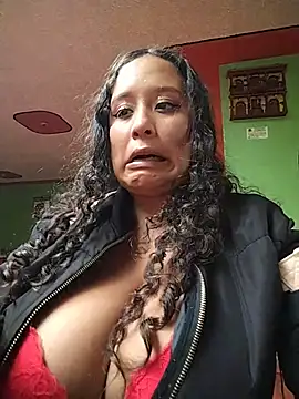 צ'אט XXX בשידור חי של You-sexy-starr