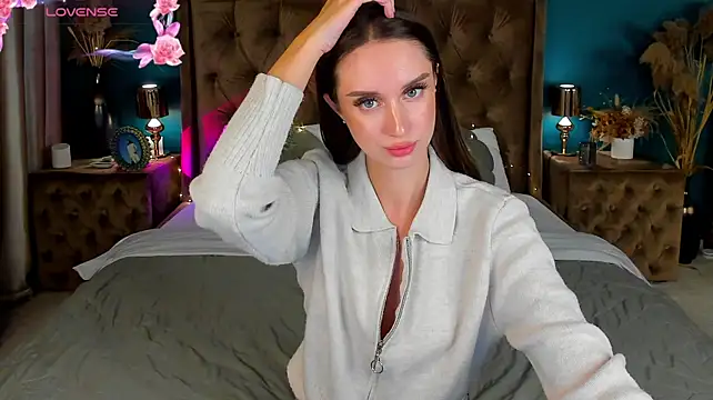 ToriSonn's Live XXX Chat