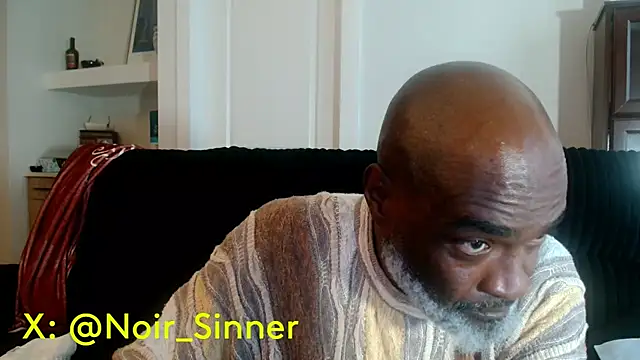 Chat XXX en directo de sinnernoir